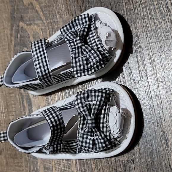 NWT New baby sandals rubber soles lots of grip size 120 checkered with front bow - Picture 2 of 11